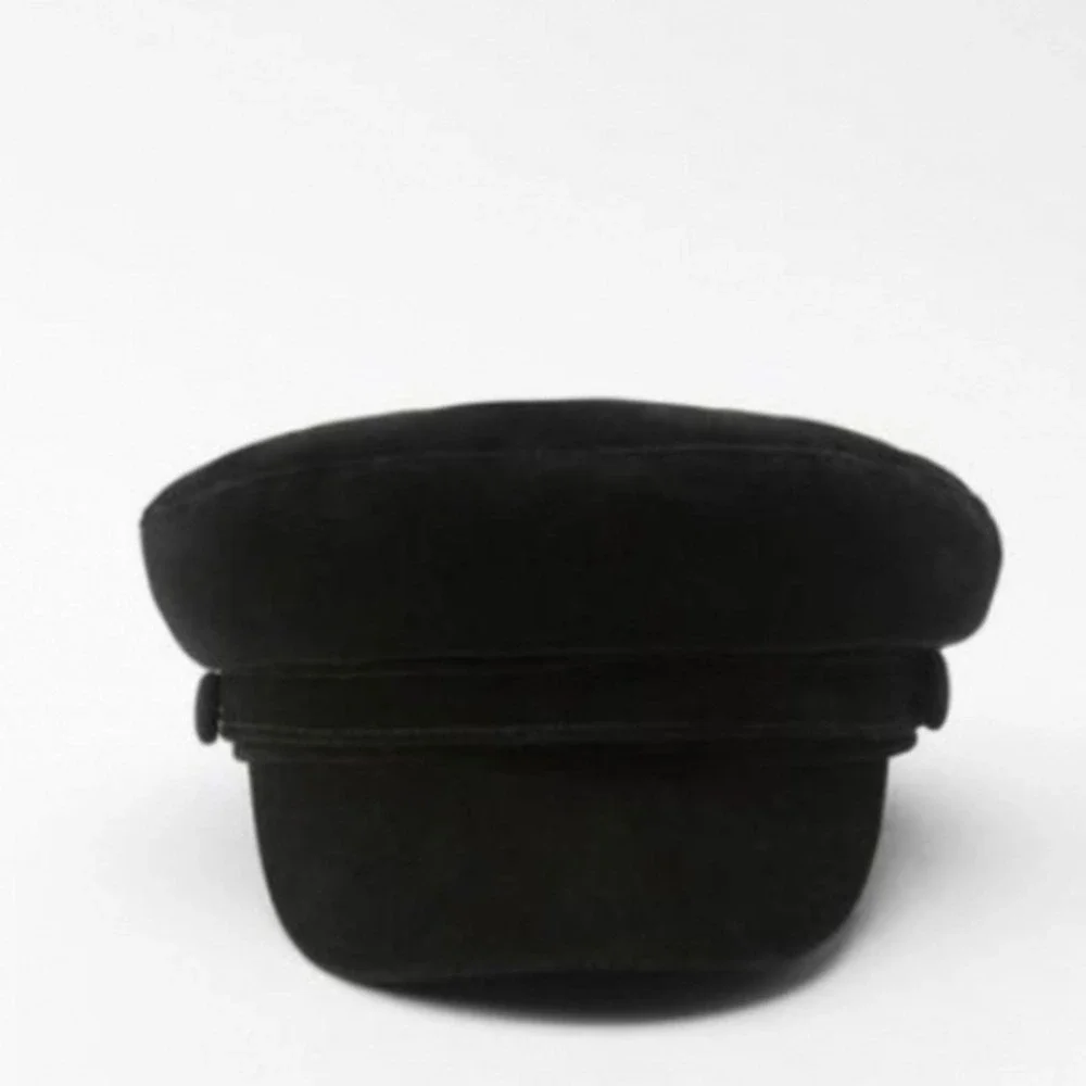 NWT Zara Accessories Black Velvet Baker Boy Newsboy Cap Hat Size Medium